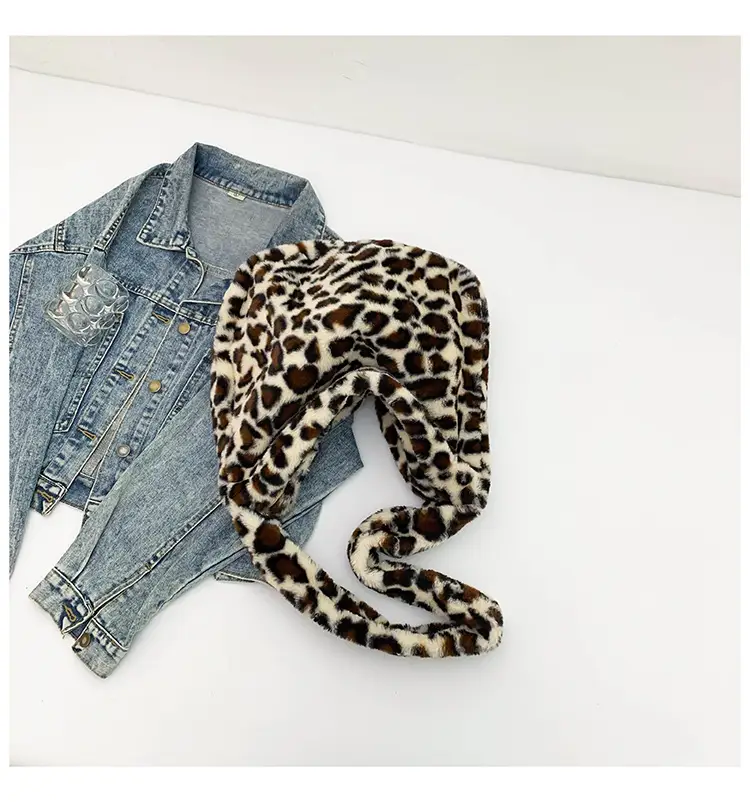 Pink Leopard Print Plush Shoulder Bag — feature 27