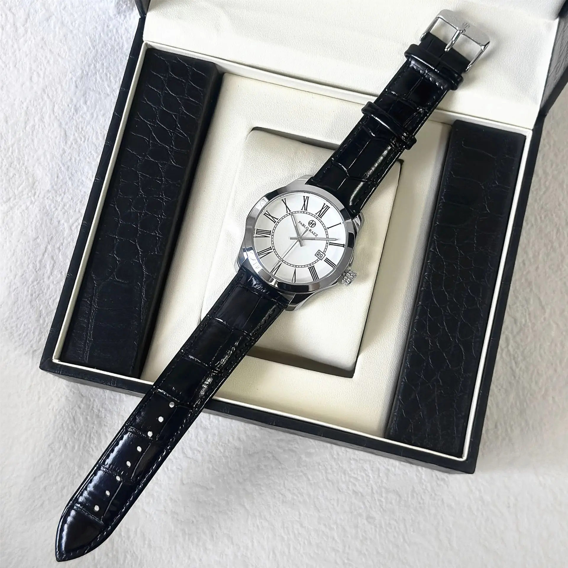Men's Quartz Watch with Roman Dial & Black Strap - Image 4
