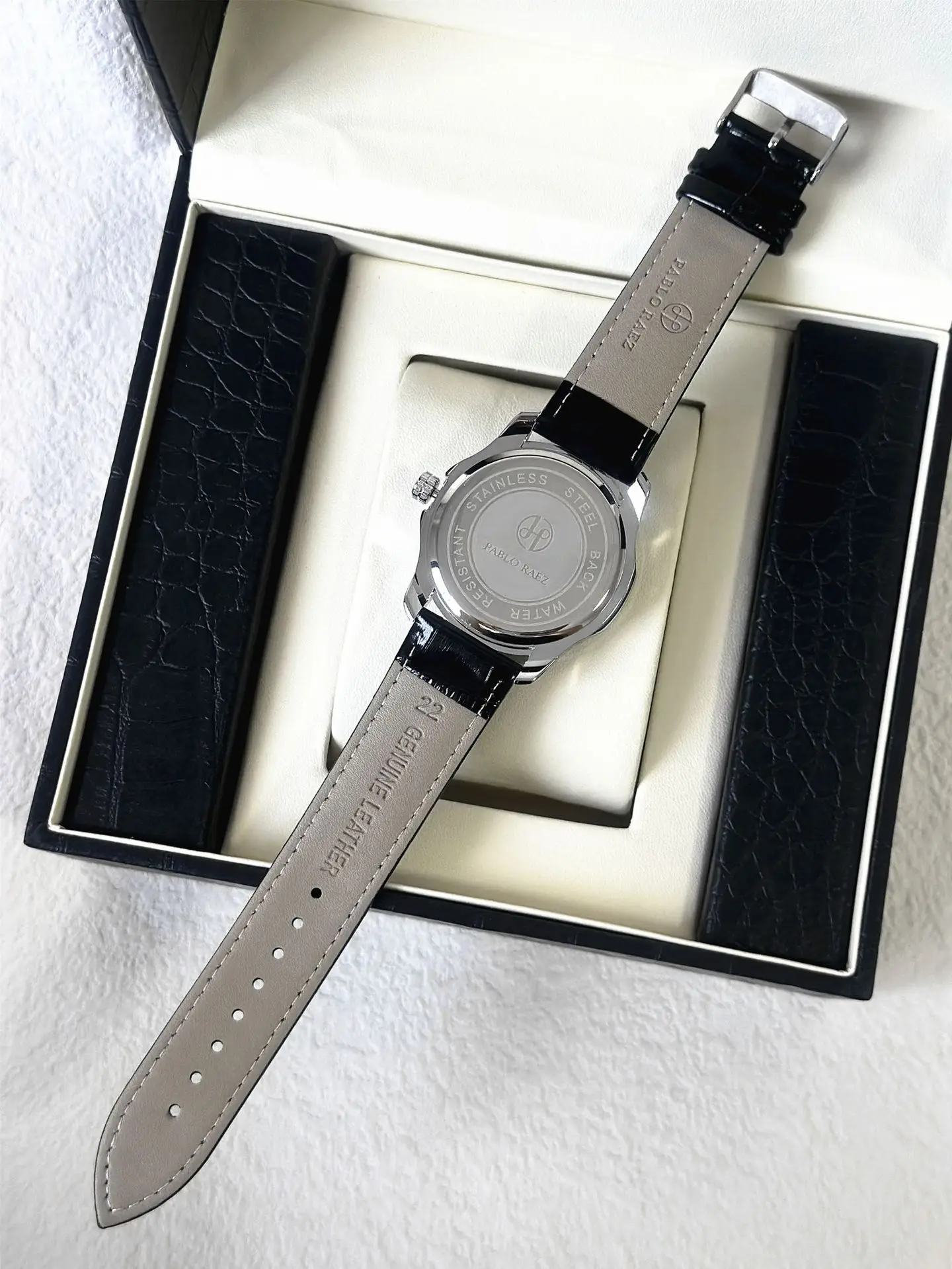 Men's Quartz Watch with Roman Dial & Black Strap — feature 12