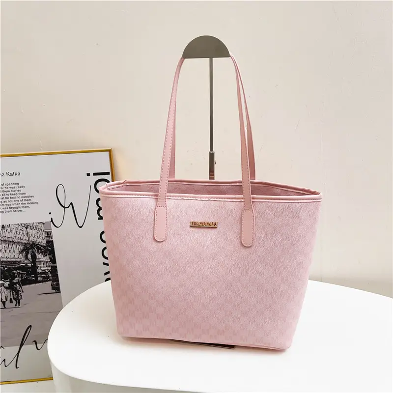 Stylish Checkered Shoulder Bag for Women 2024