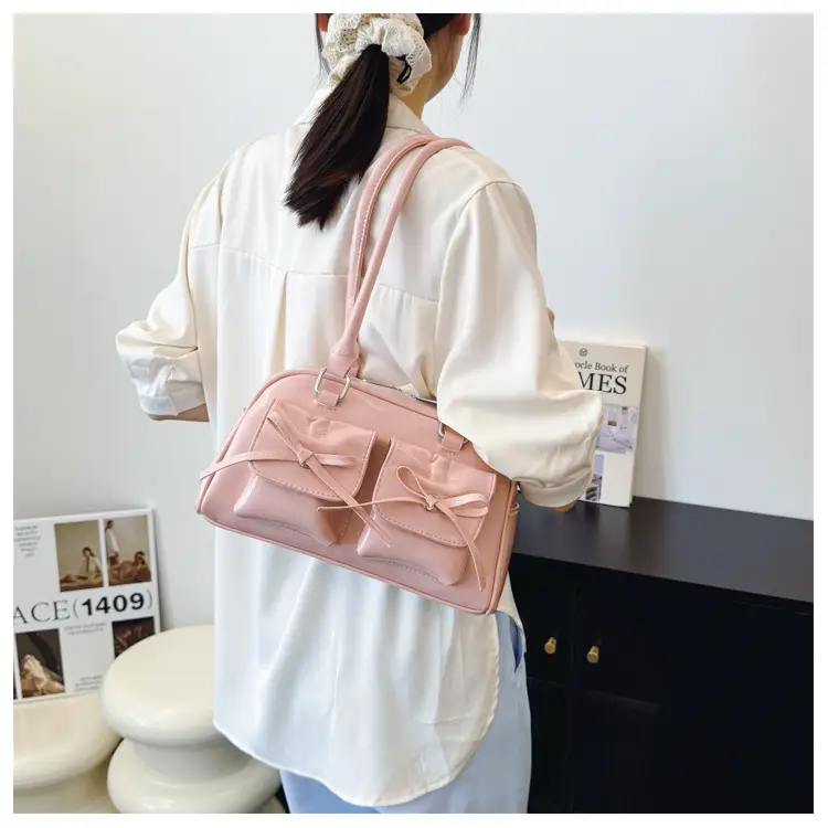 Red Glitter Women's Shoulder Bag with Bow Design — feature 17