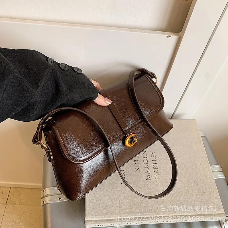 Brown Leather Shoulder Bag for Women 2026 New Trend