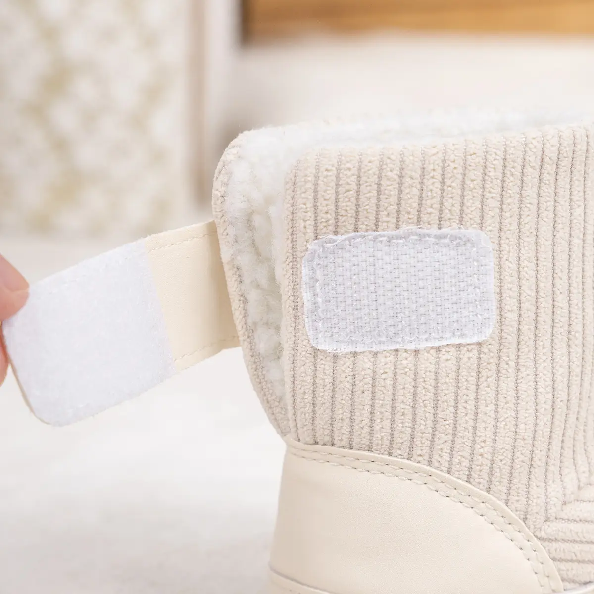 Pink Fleece-Lined Toddler Boots with Velcro — feature 25