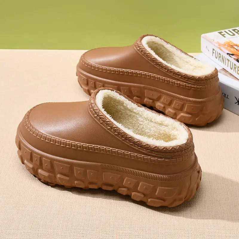 One-Piece Drop-Shipping Autumn and Winter Cotton Shoes for Women, Tire-Soled Thick-Soled Wear-Resistant Cotton Slippers, Fleece-Lined Non-Slip Height-Increasing Furry Shoes for Men - Image 5