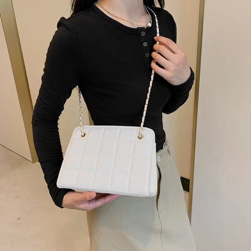 Black Chain Shoulder Bag with Square Quilted Design - Image 11