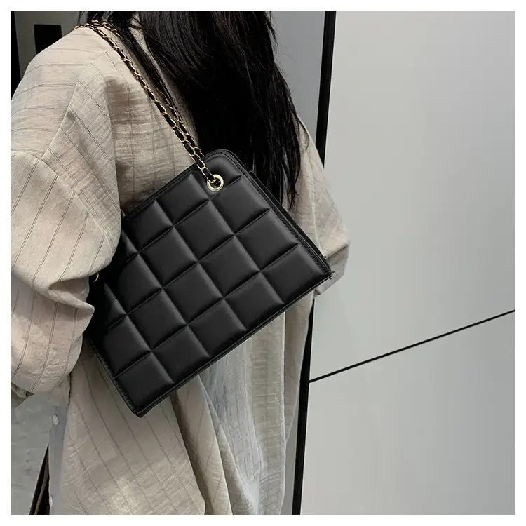 Black Chain Shoulder Bag with Square Quilted Design — feature 8
