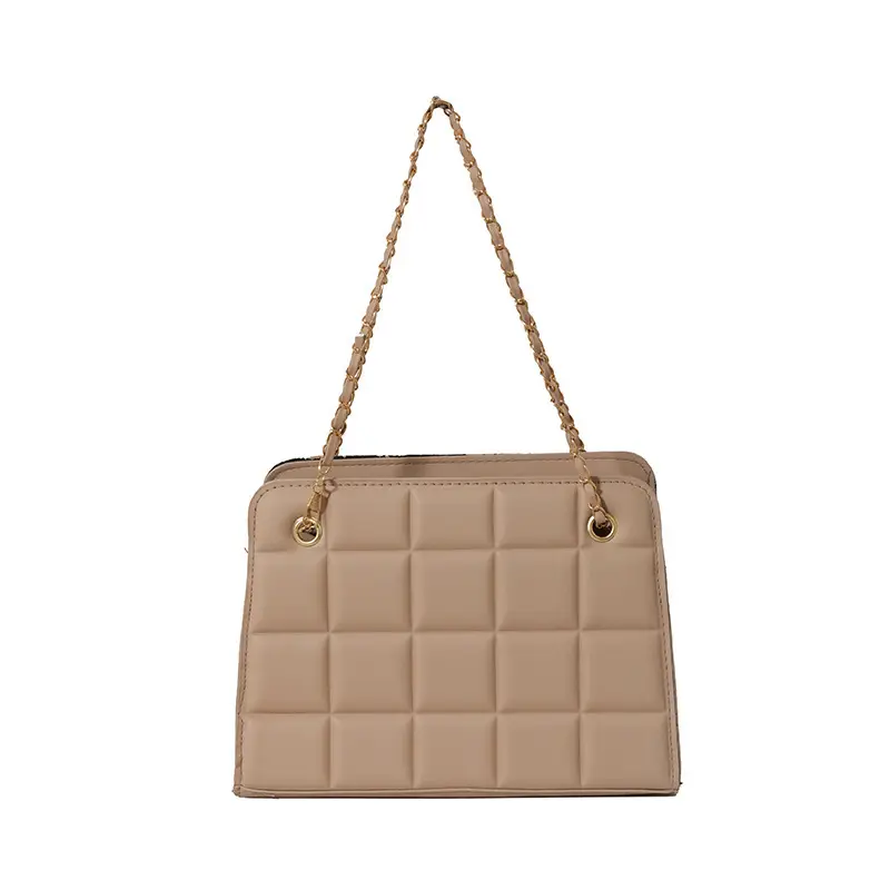 Black Chain Shoulder Bag with Square Quilted Design - Image 5