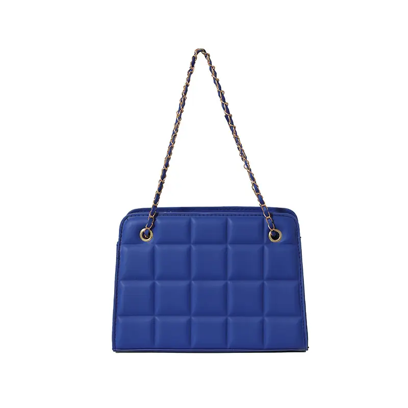 Black Chain Shoulder Bag with Square Quilted Design - Image 7