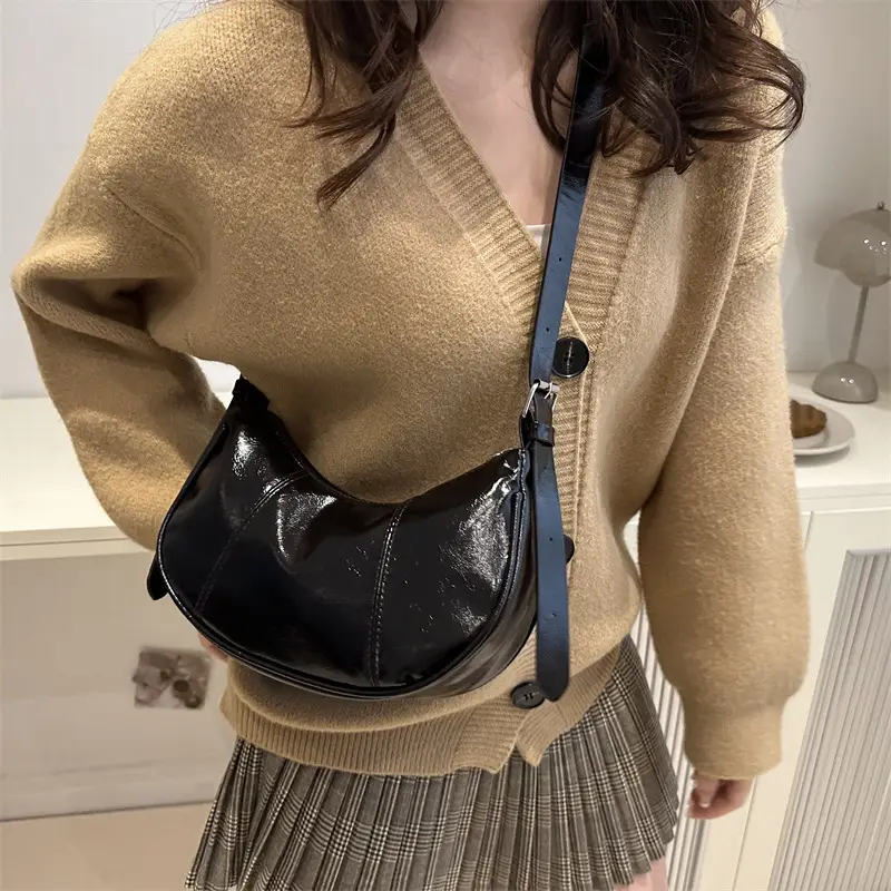 Silver Casual Shoulder Bag Large Capacity 2024 - Image 6
