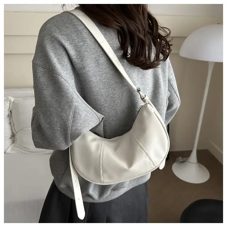 White Pouchy Shoulder Messenger Bag 2024 — feature 20