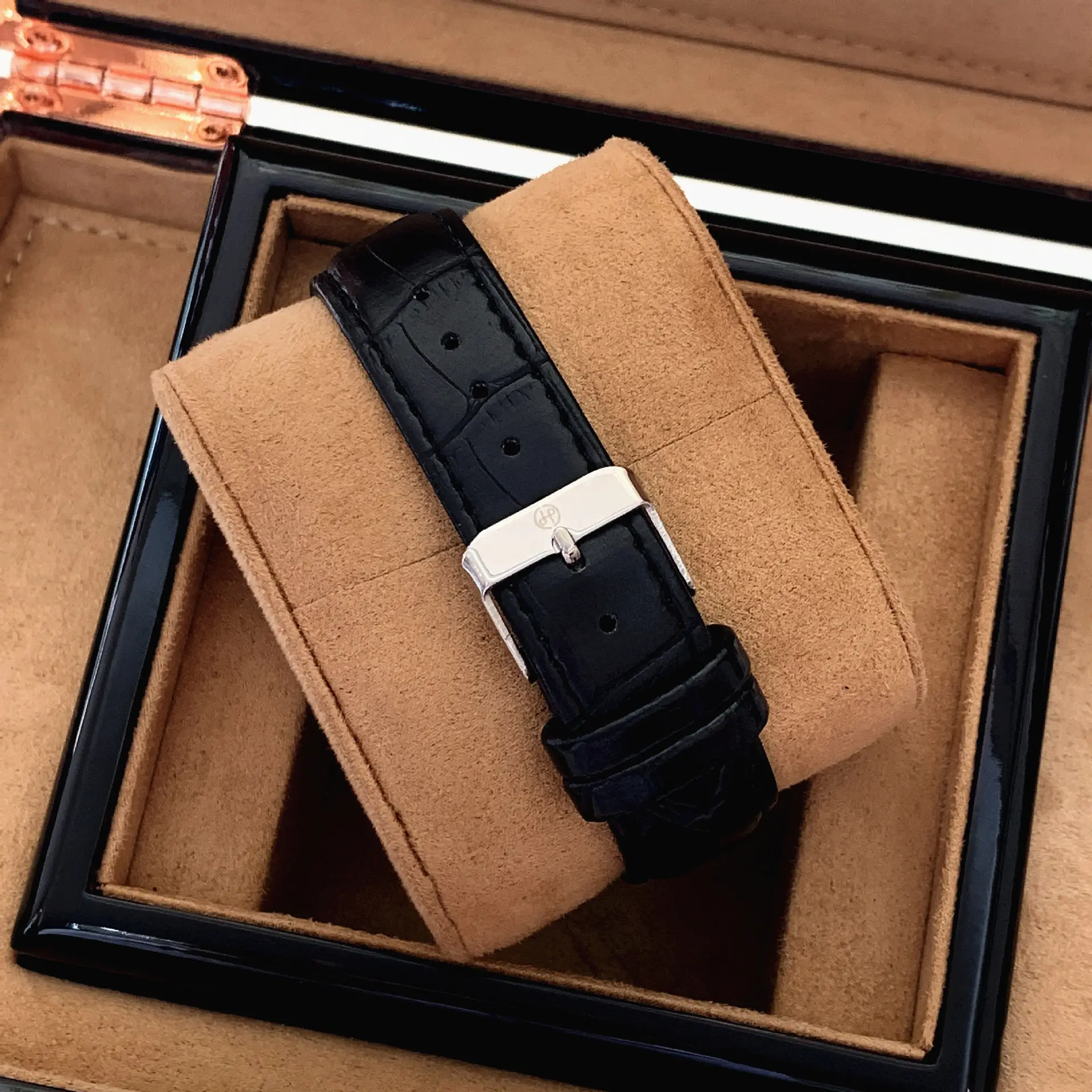 Men's Quartz Watch Brown Leather Strap White Dial