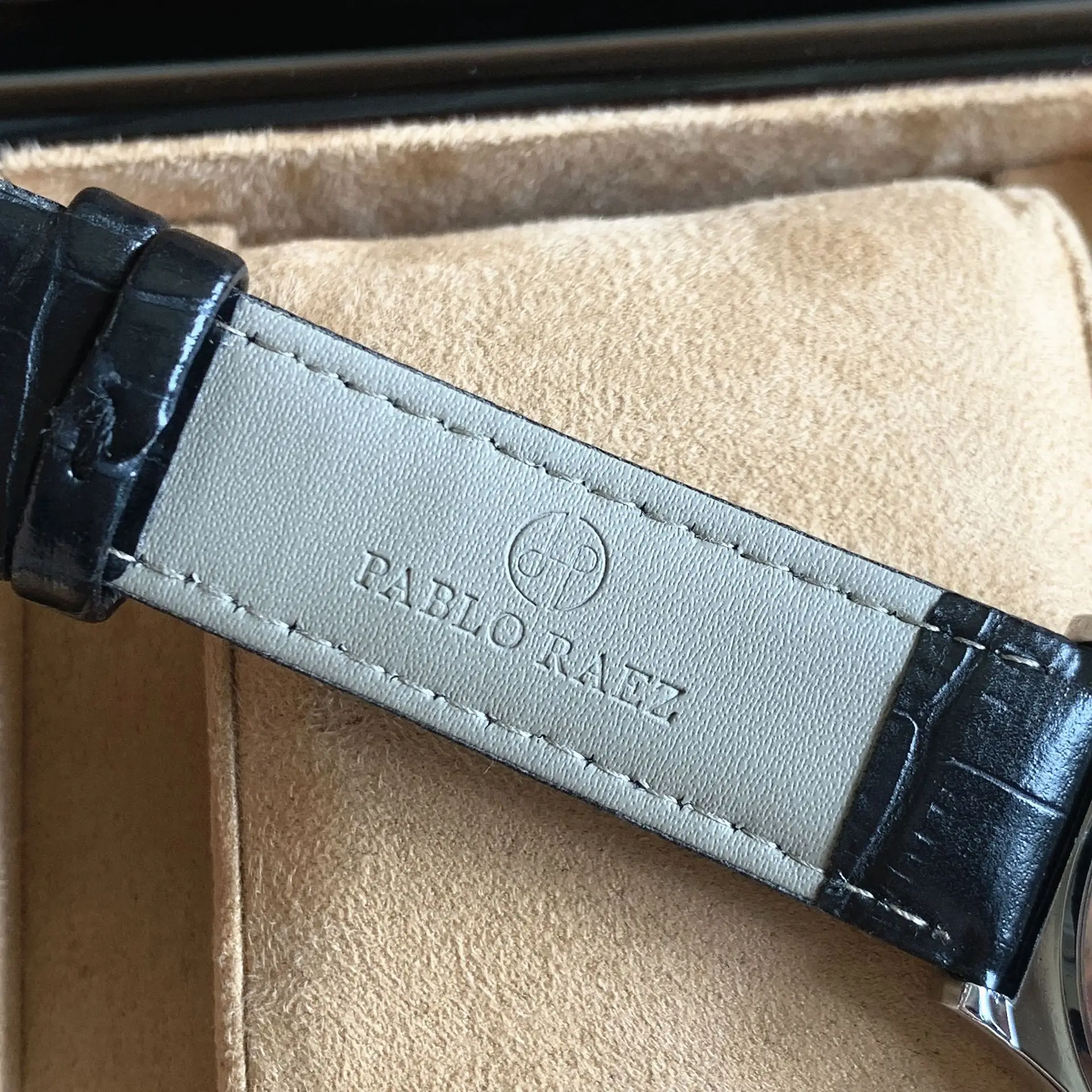 Men's Black Dial Couple Watch with Crystal Dial & Leather Strap — feature 13