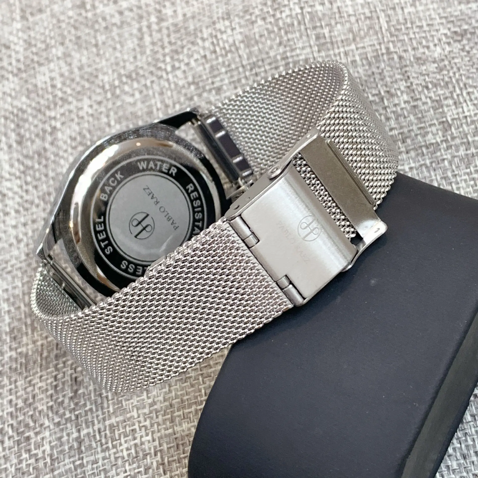 Men's Automatic Quartz Business Calendar Watch Black Leather Band — feature 27