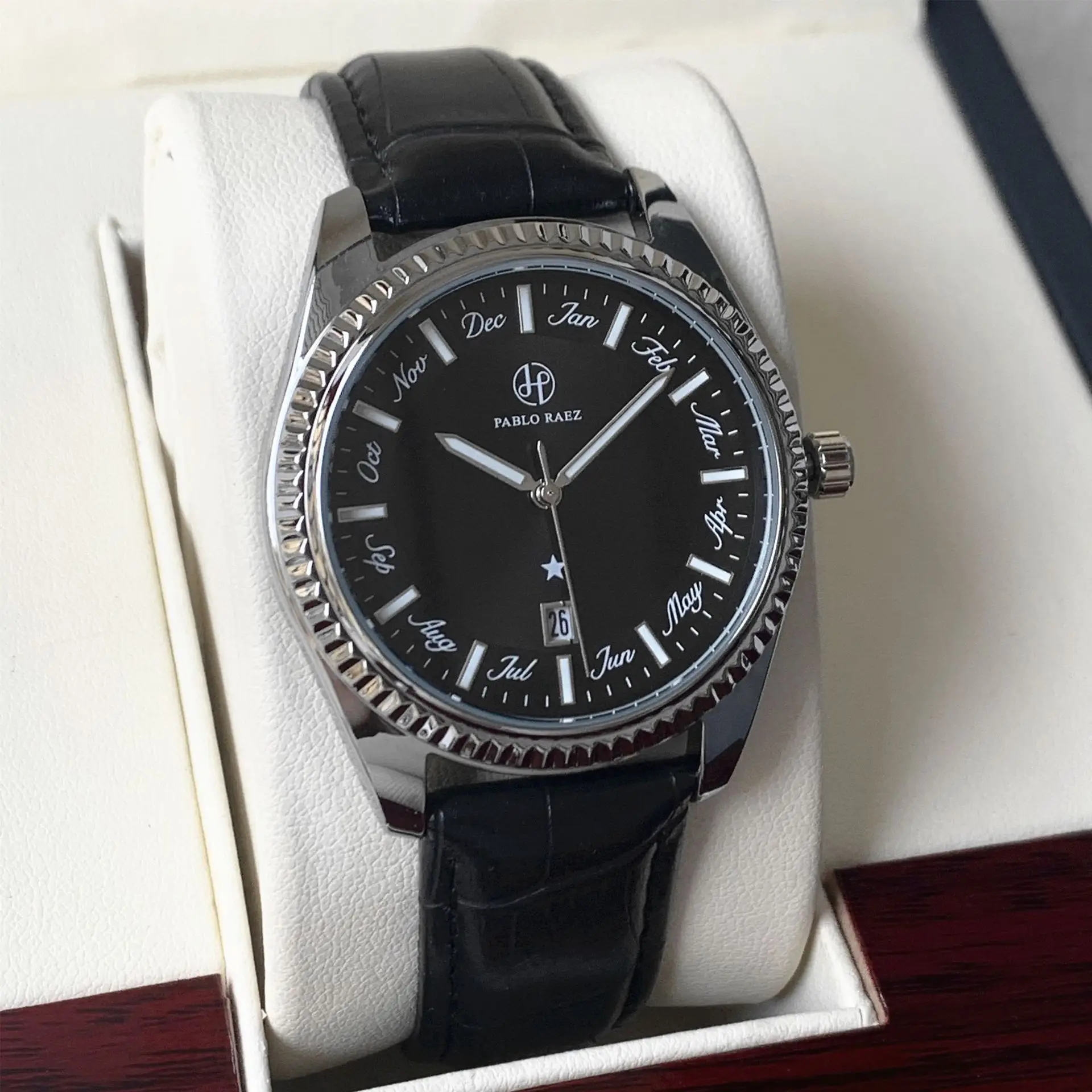 Men's Quartz Watch Brown Leather Band with Luminous Dial - Image 6