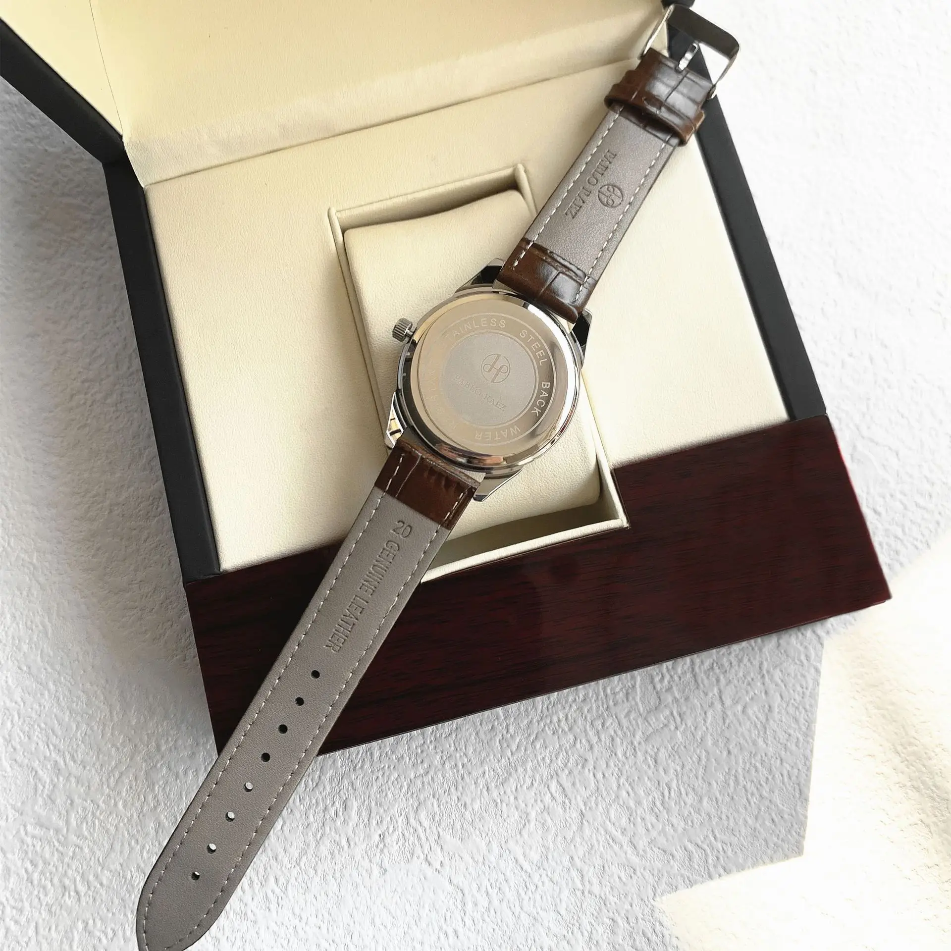 Men's Quartz Watch Brown Leather Band Waterproof Fashion - Image 13