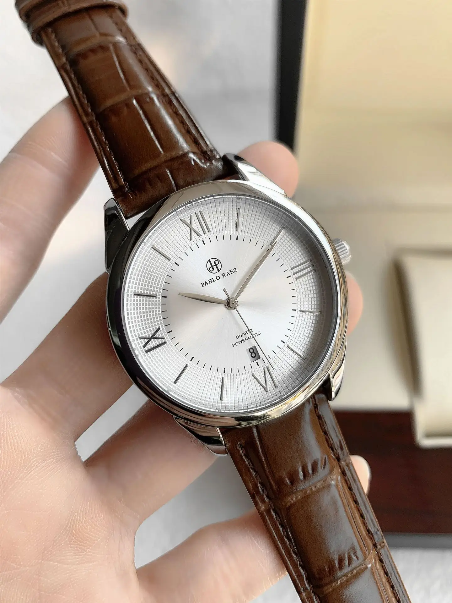 Men's Quartz Watch Brown Leather Band Waterproof Fashion — feature 14