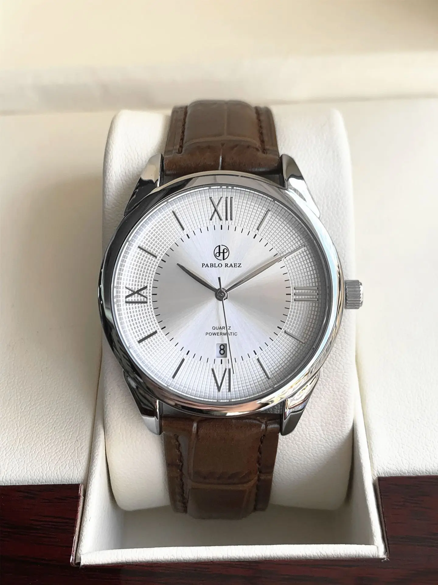 Men's Quartz Watch Brown Leather Band Waterproof Fashion — feature 6