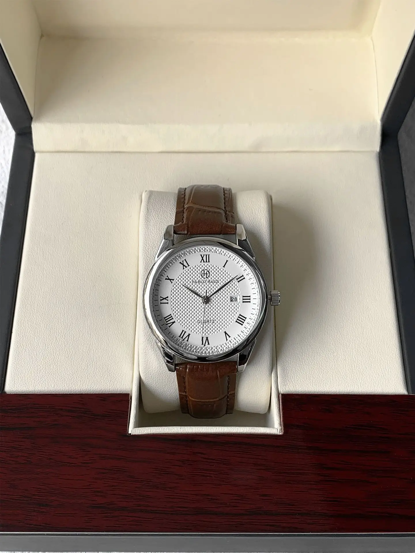 Men's Black Quartz Watch with Leather Belt — feature 17