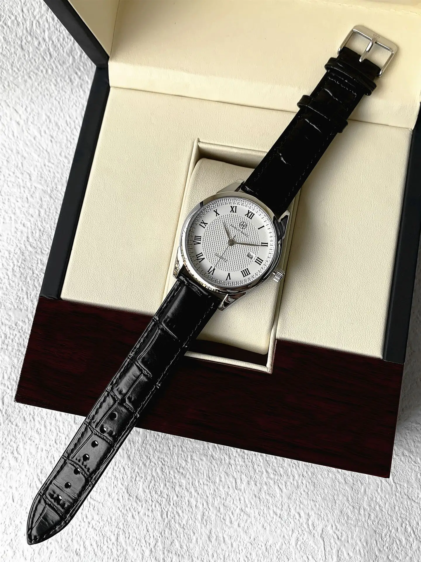 Men's Black Quartz Watch with Leather Belt — feature 8
