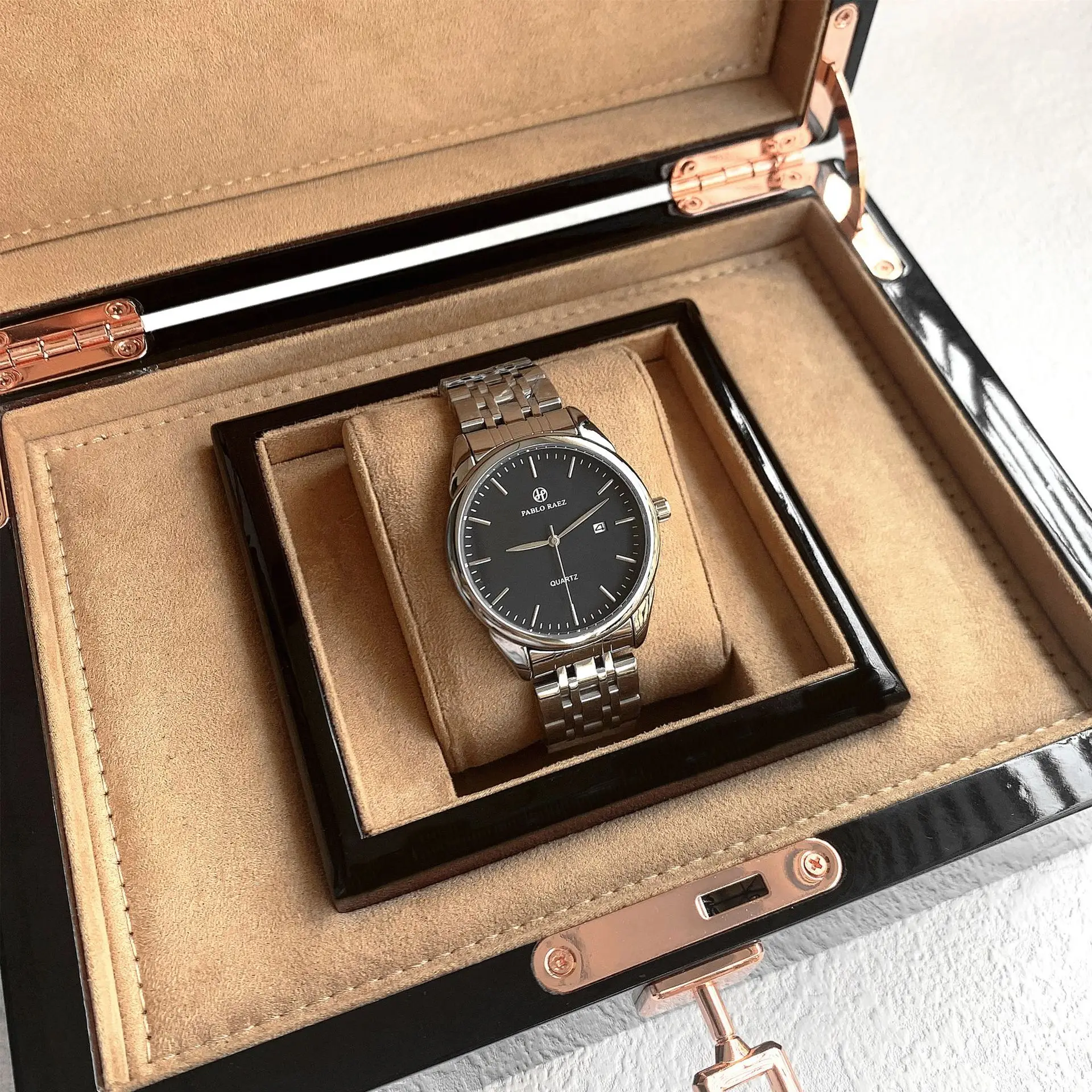 Men's Stainless Steel Quartz Watch Wholesale Silver — feature 16