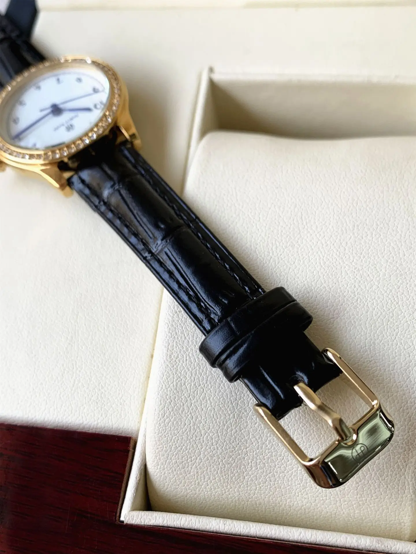 Ladies Gold Rhinestone Watch Black Leather Strap — feature 12