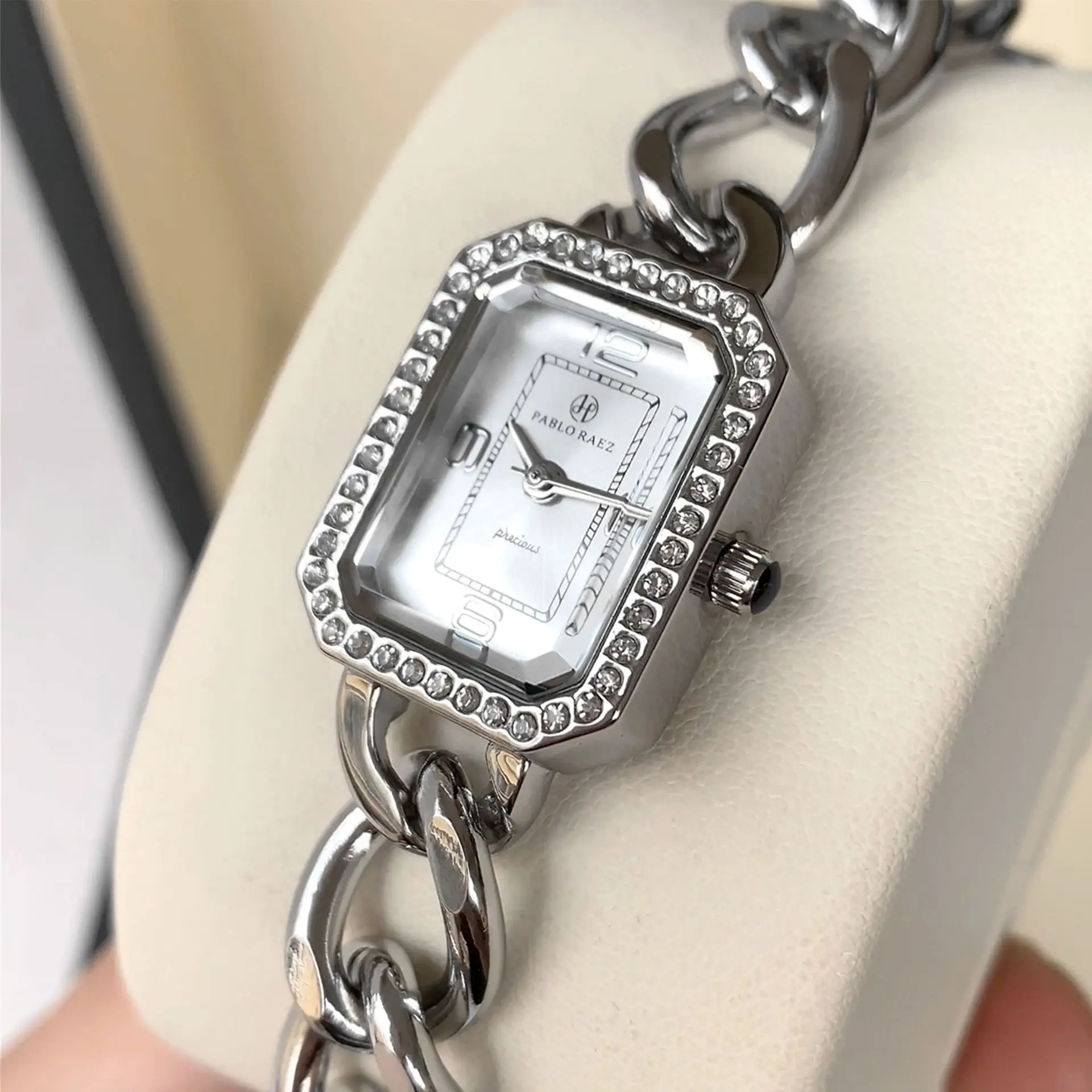 Light Luxury Women's Square Rhinestone Bracelet Watch - Image 3