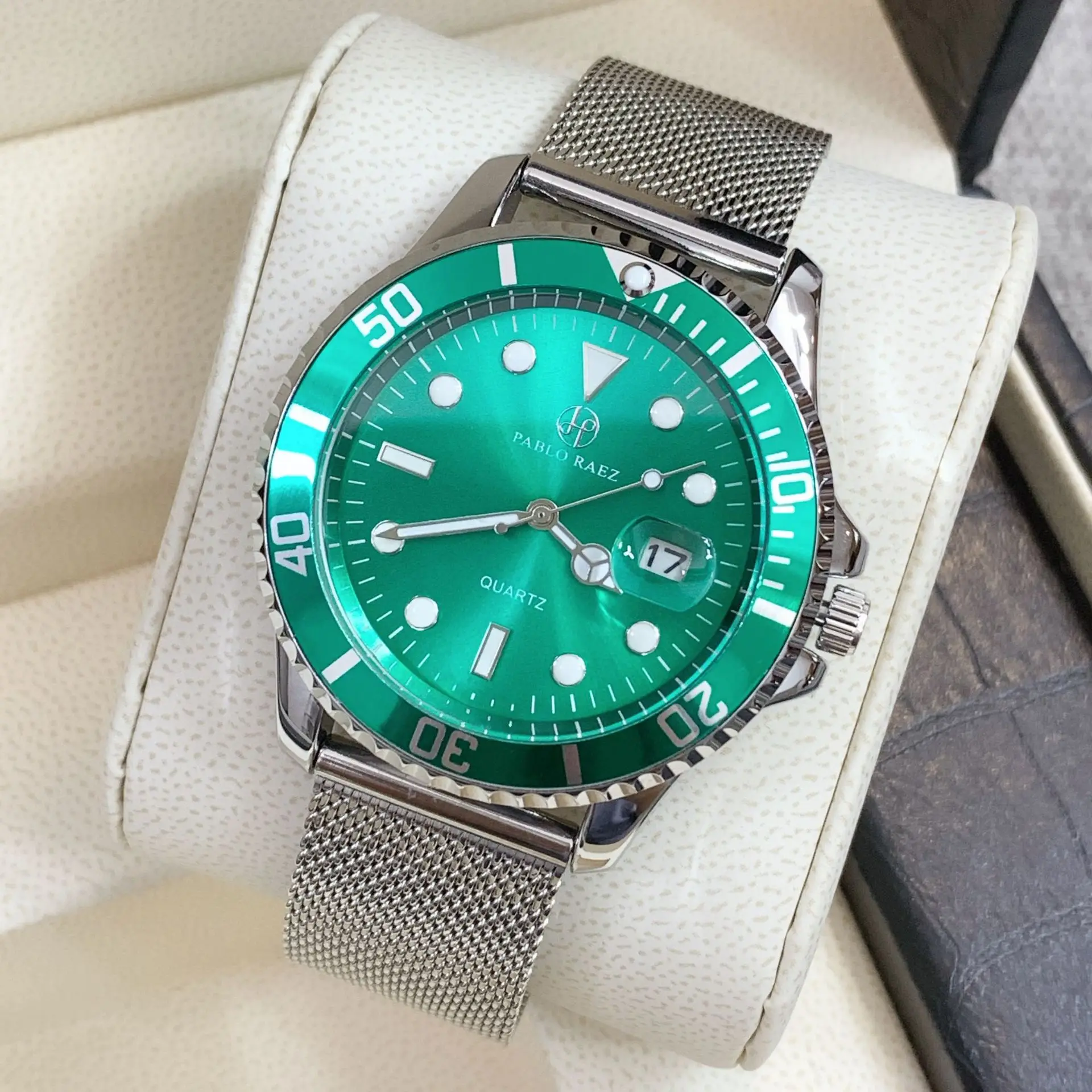 PABLO Green Dial Men's Quartz Watch with Mesh Band — feature 22