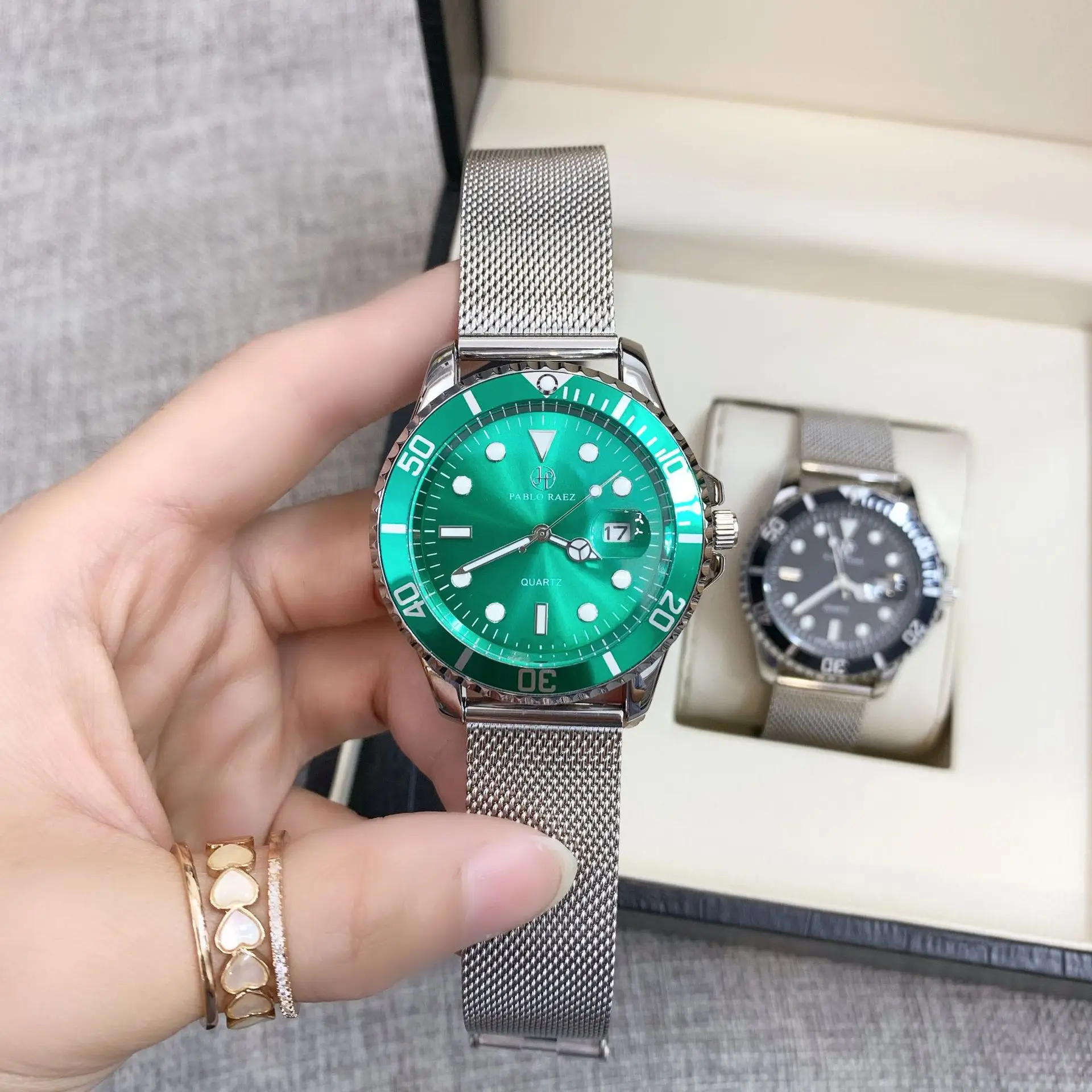 PABLO Green Dial Men's Quartz Watch with Mesh Band — feature 24