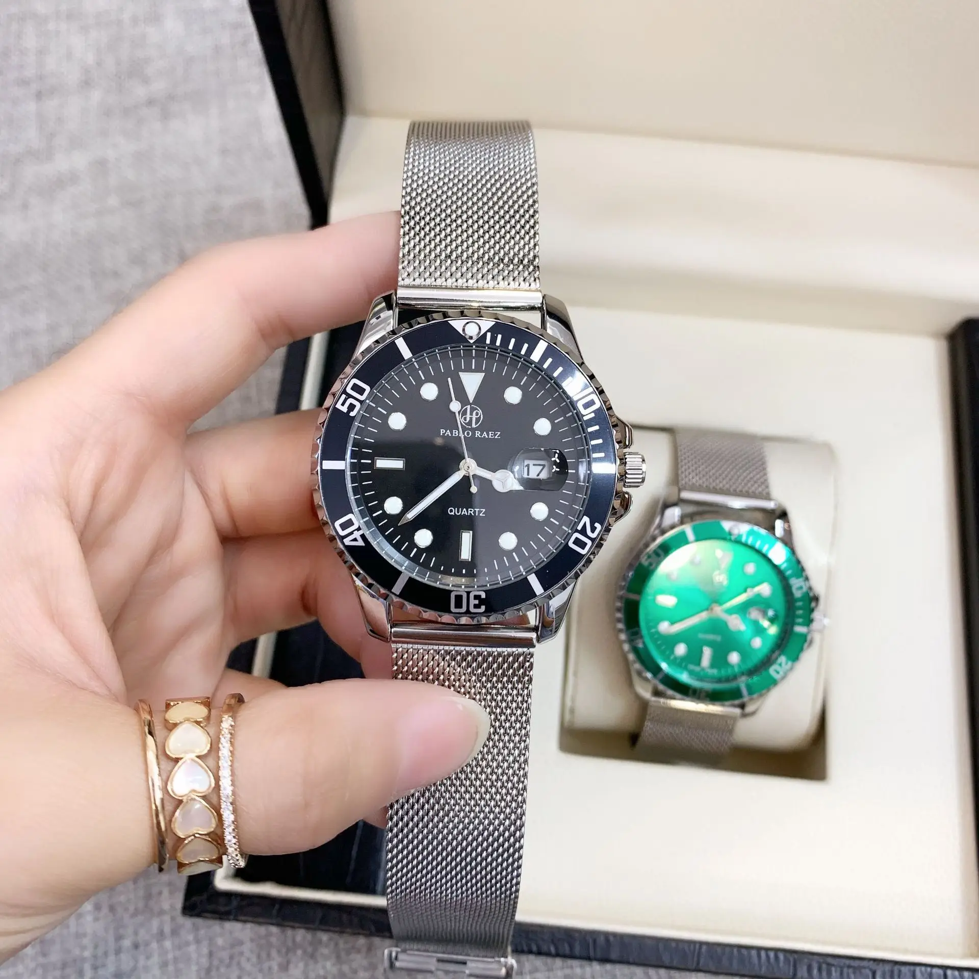 PABLO Green Dial Men's Quartz Watch with Mesh Band — feature 25