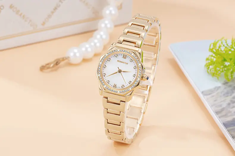 Women's Rose Gold Diamond Encrusted Quartz Watch — feature 9
