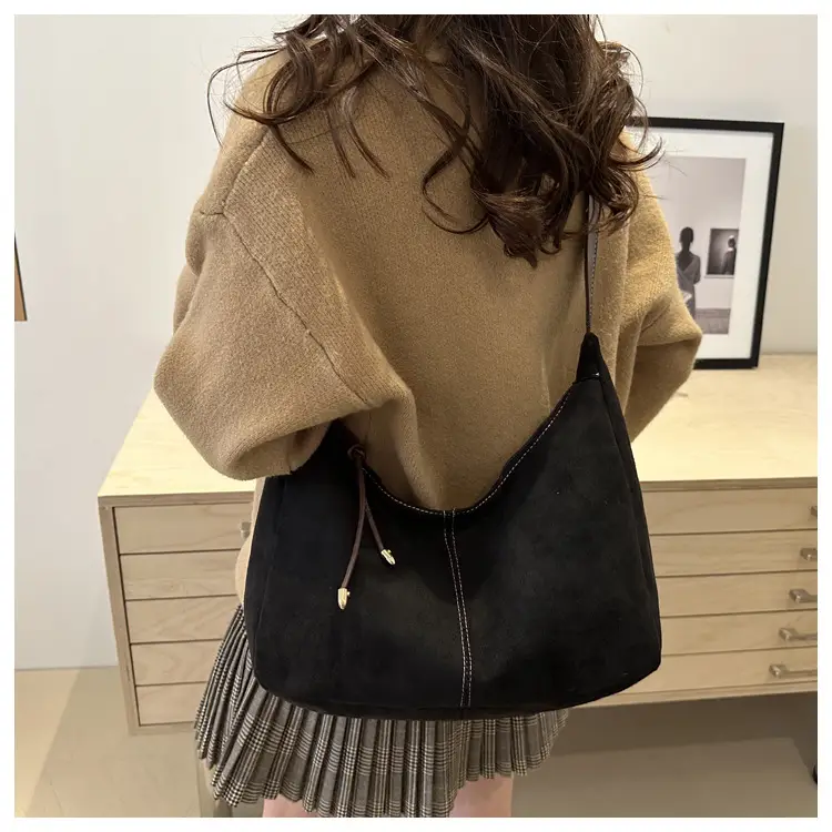 Black Frosted Shoulder Bag for Women 2024 - Image 4