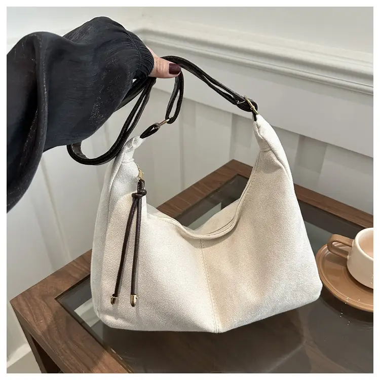 Black Frosted Shoulder Bag for Women 2024 — feature 22