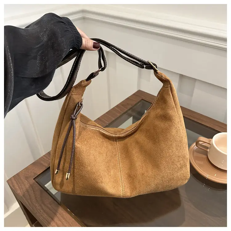 Black Frosted Shoulder Bag for Women 2024 — feature 23