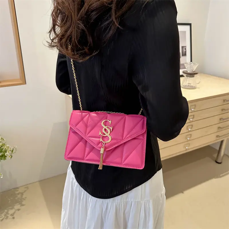 White Chain Crossbody Bag Women 2024
