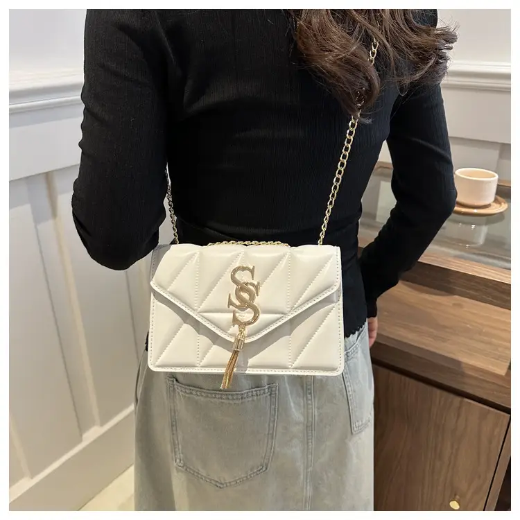 White Chain Crossbody Bag Women 2024 — feature 15