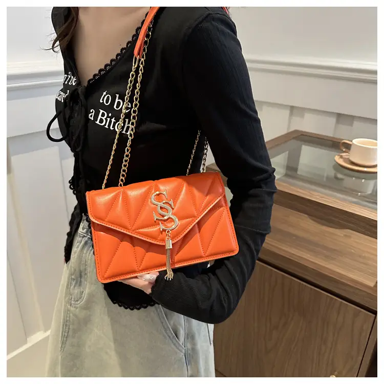 White Chain Crossbody Bag Women 2024 — feature 16