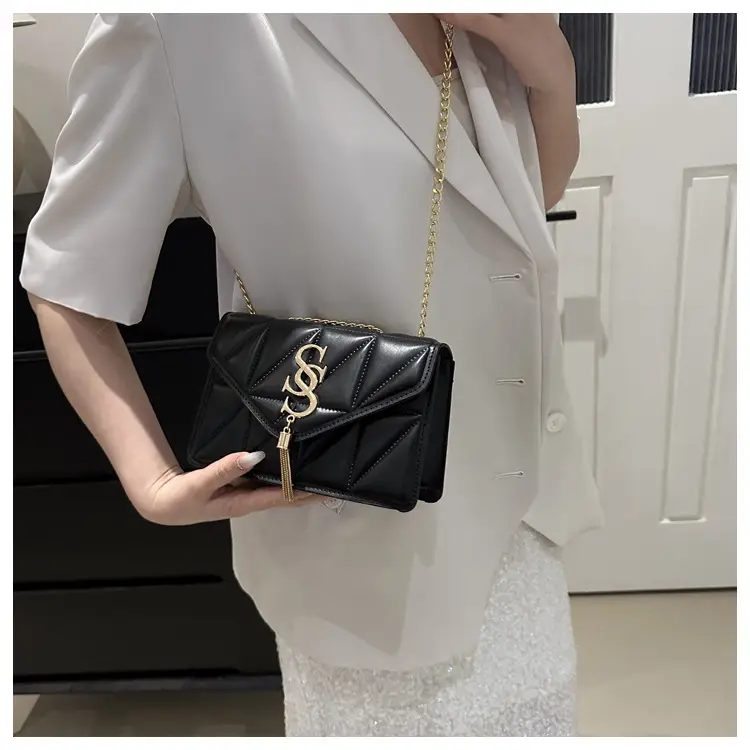 White Chain Crossbody Bag Women 2024 — feature 22