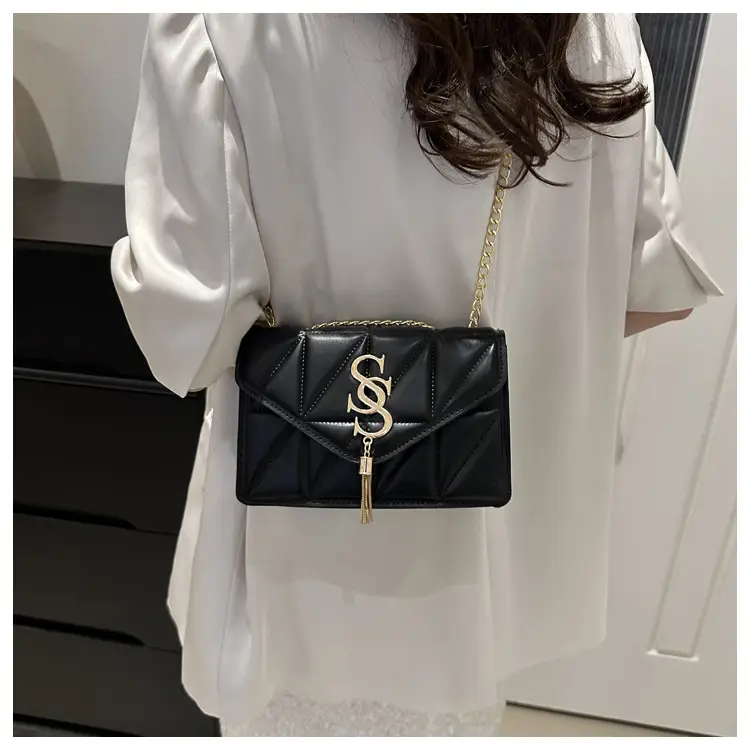 White Chain Crossbody Bag Women 2024 — feature 23