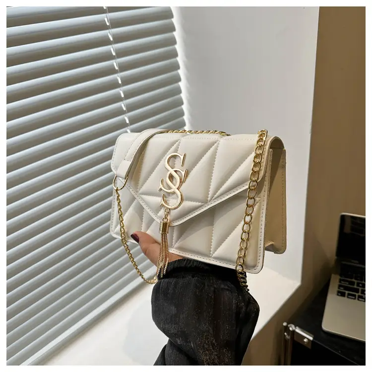 White Chain Crossbody Bag Women 2024