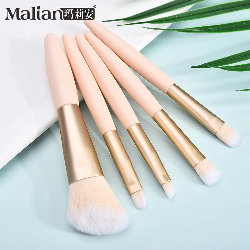 5 Piece Makeup Brushes Set for Blending & Contouring - Image 1