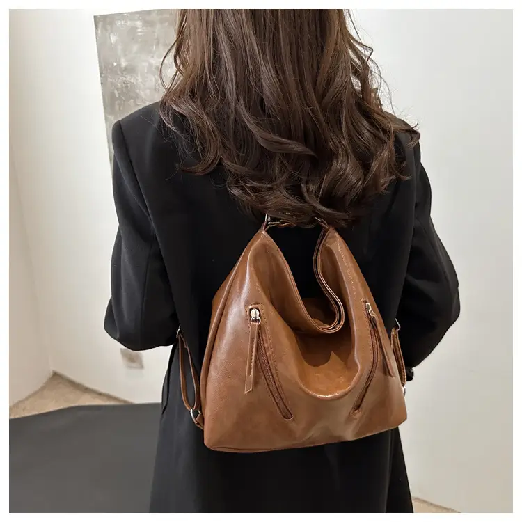 Black Leather Shoulder Bag for Women Autumn Winter — feature 10
