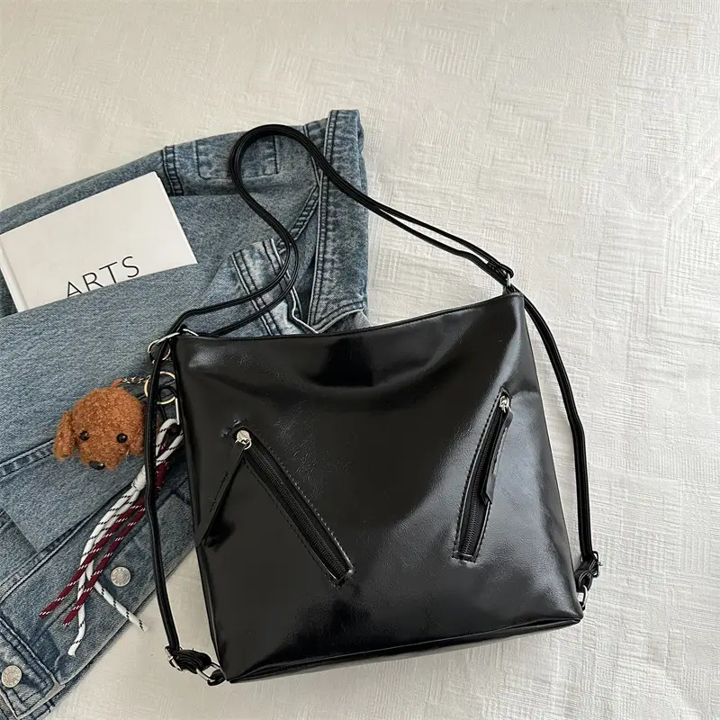 Black Leather Shoulder Bag for Women Autumn Winter - Image 4