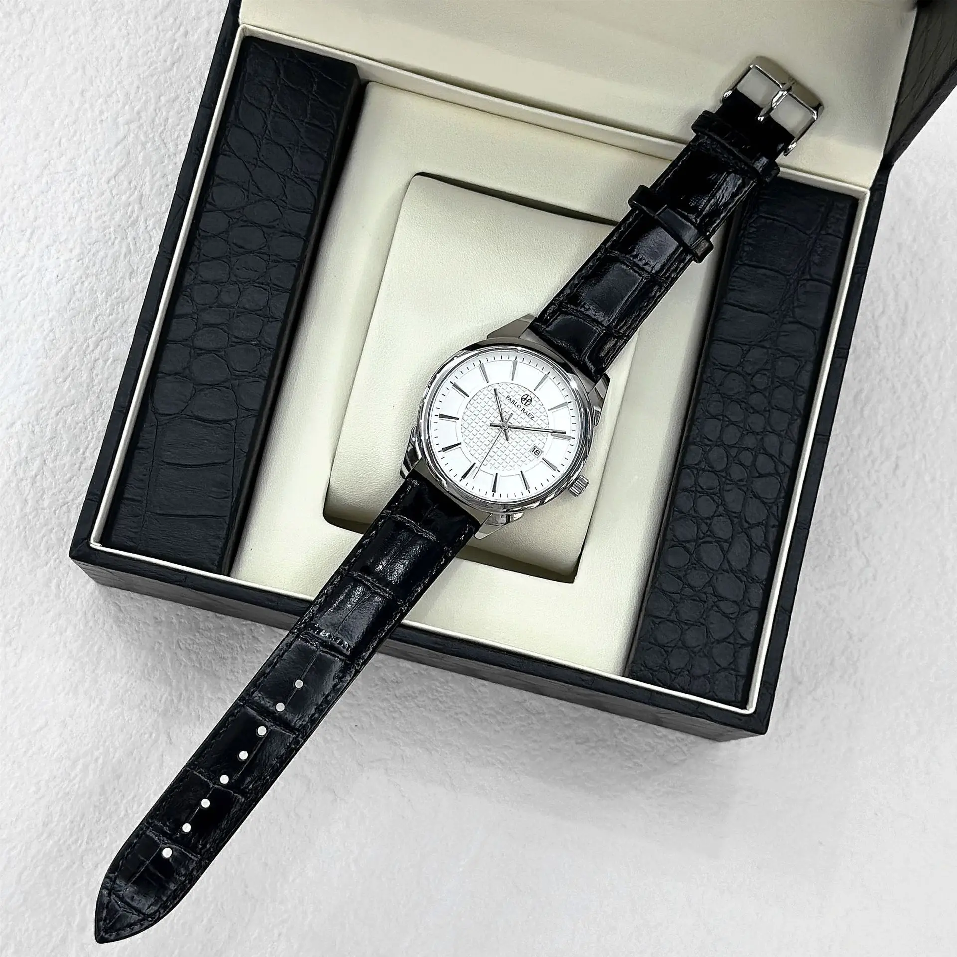 Men's Stainless Steel Belt Watch Waterproof Quartz