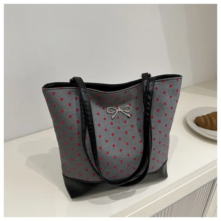 Black Polka Dot Women's Tote Bag 2024 — feature 10
