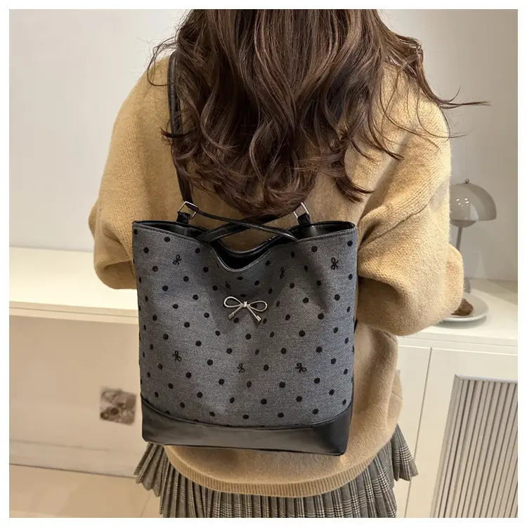 Black Polka Dot Women's Tote Bag 2024 — feature 16