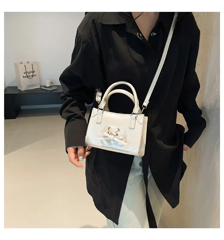Red Korean Style Shoulder Bag 2024 Autumn — feature 21