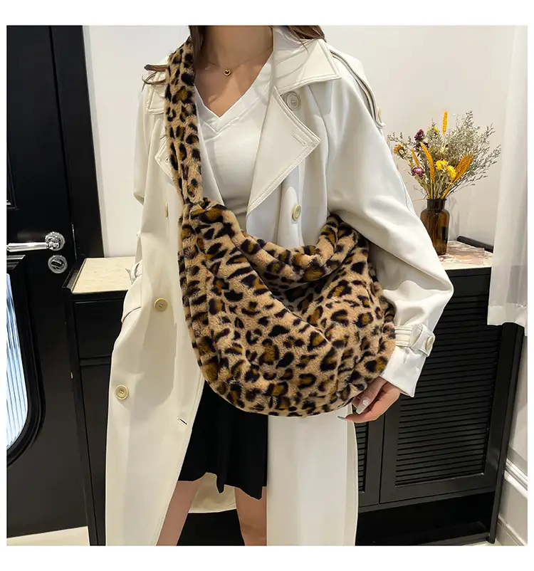 Leopard Print Plush Shoulder Bag Autumn Winter New Korean Style — feature 16