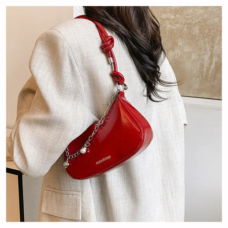 Red Pearl Chain Shoulder Crossbody Bag for Women — feature 10
