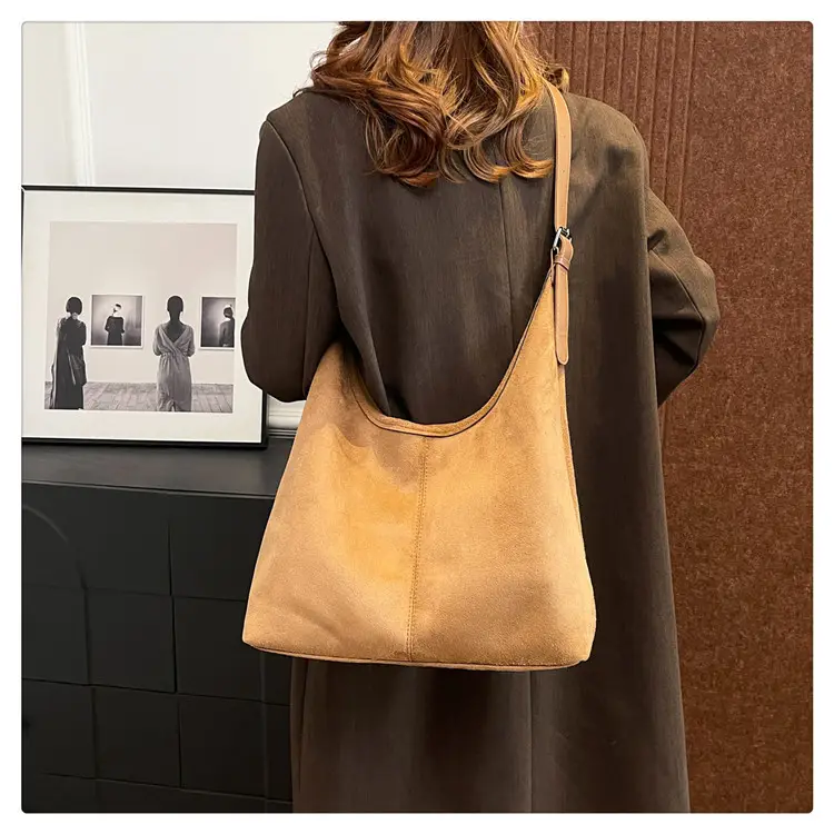 Black Suede Shoulder Bag 2024 Autumn Winter New Vintage — feature 14