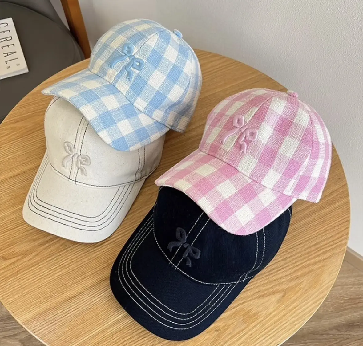 Women Embroidered Baseball Caps Navy White Bowknot Design — feature 3